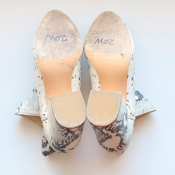 Steve Madden Cream & Grey Snakeskin Almond Toe Block Heel Ankle Boots, Booties - Picture 7 of 15